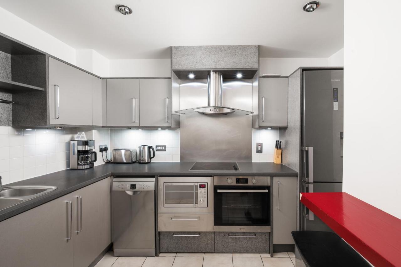 Riverside Balcony Apartments, 10 Minutes From Oxford Circus Londres Extérieur photo