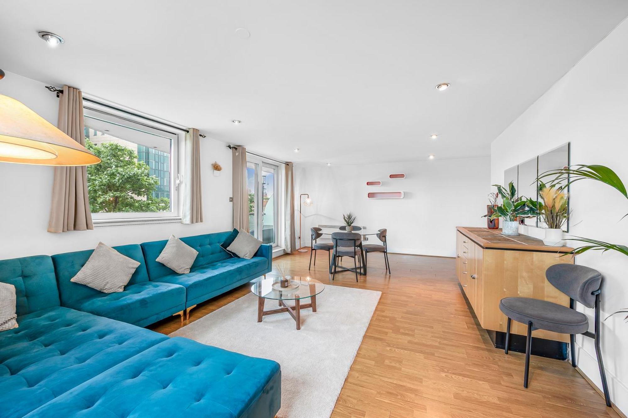 Riverside Balcony Apartments, 10 Minutes From Oxford Circus Londres Extérieur photo